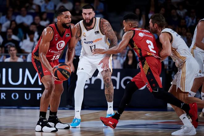 华体会APP今晨体能课后;罗马篮板制胜备战西甲;管理层满意;团队化学反应显著的简单介绍